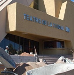 Avanza remodelación del teatro