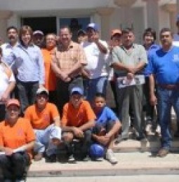 Visita a trabajadores municipales Priscila Quezada