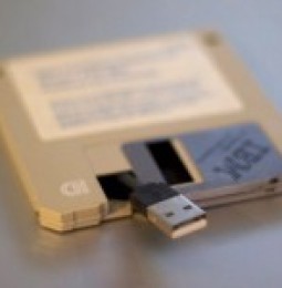Conoce el Floppy disk USB