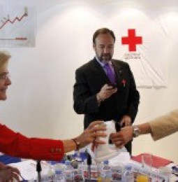 Apoya Sedesol colecta de la Cruz Roja
