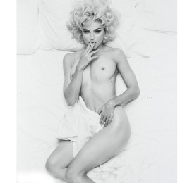 Subastan foto de Madona desnuda en 24 mil dólares