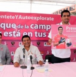 Club Jaguares se une a campaña balón rosa