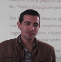 Ofrece conferencia Alfonso Muñoz a alumnos del Tec