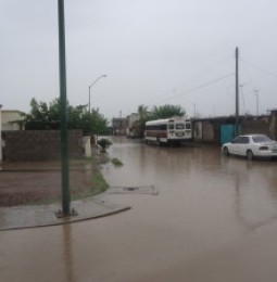 Apoyarán a afectados por lluvias en Meoqui