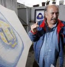 Manuel Andrade, creador del logo de los Pumas de la Unam