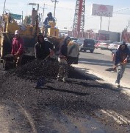 Causan caos vial obras en la avenida Tecnológico