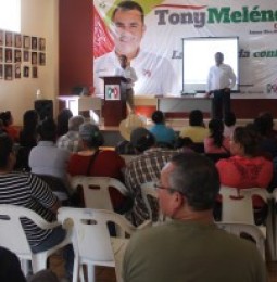 Apoyará a ex braceros, Tony Meléndez