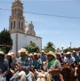 Cabalgan en las Fiestas de San Pedro y San Pablo