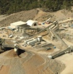 Despide minera Frisco a 81 mineros de San Francisco del Oro