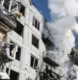 Bombardea Rusia a Ucrania; hay 58 muertos