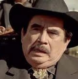 Fallece el primer actor Ernesto Gomez Cruz