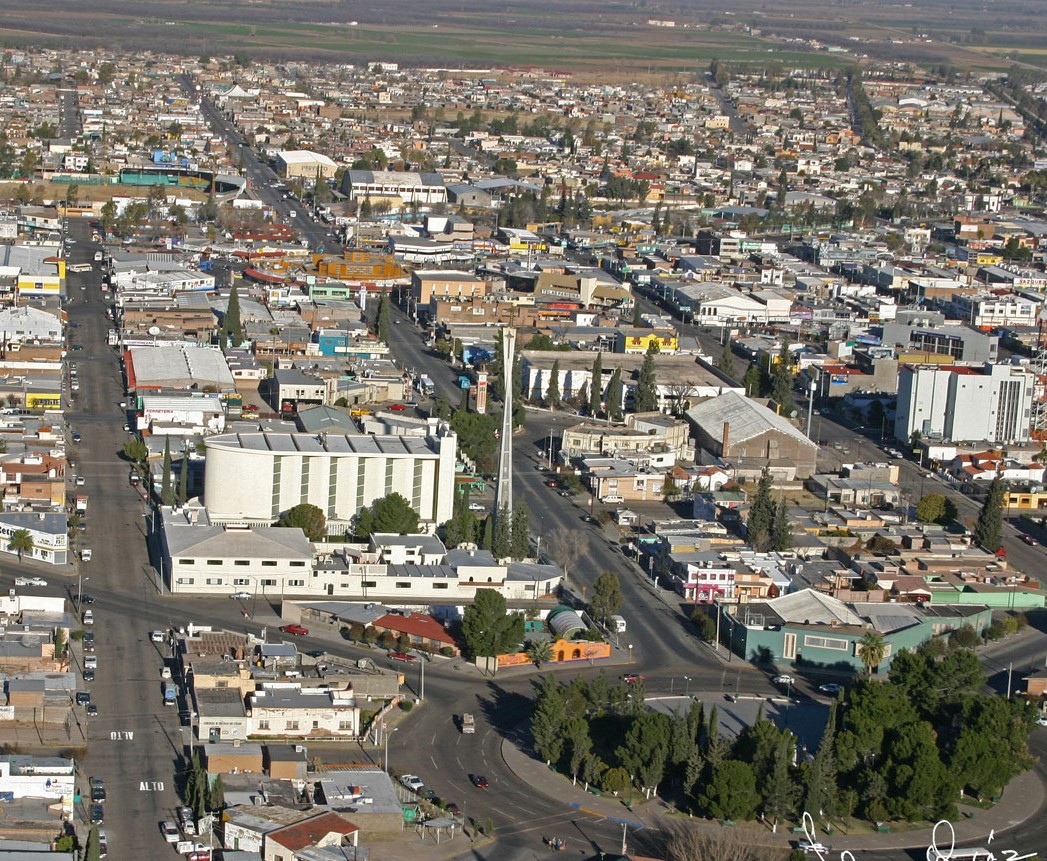 Foto de archivo: Ave. del Parque, Delicias Chihuahua..jpg (Wikimedia Commons)