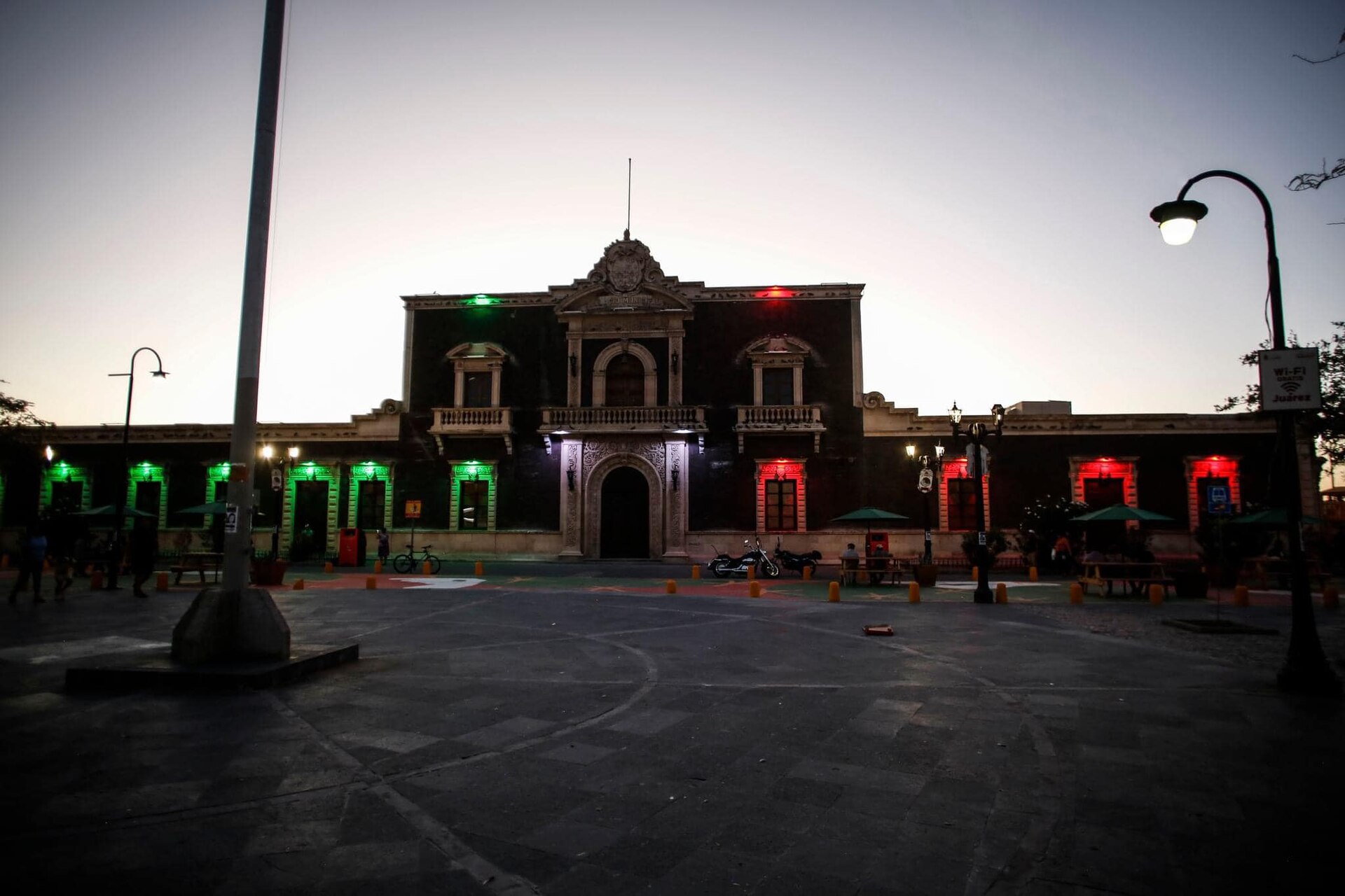 Fotografía de archivo: Antigua Presidencia Municipal de Ciudad Juárez. Imagen ilustrativa de temas cívicos y políticos.